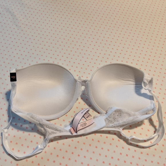 Victoria's Secret Dream Angels bra New - Picture 2 of 5